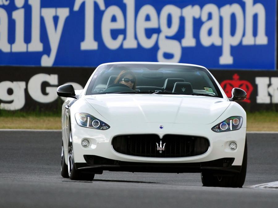  Maserati GranCabrio Sport 2011 года  (AU) (фото 10 из 18)